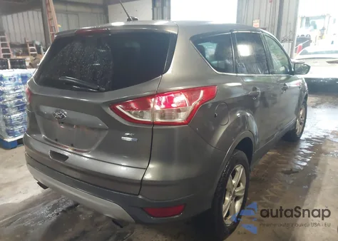 2014 Ford Escape Se z USA, uszkodzony, nr VIN 1FMCU9G93EUA94946